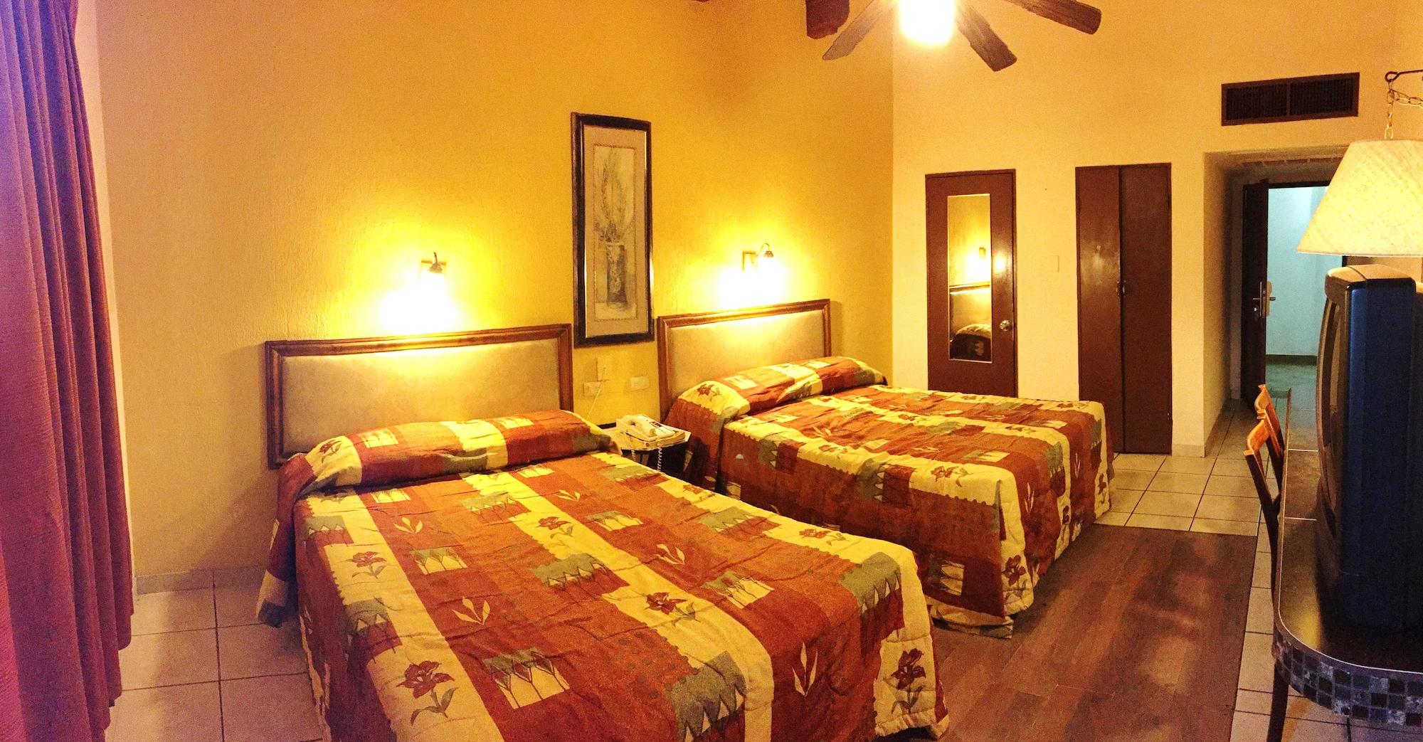 Hotel Suites Kino Hermosillo Exterior photo