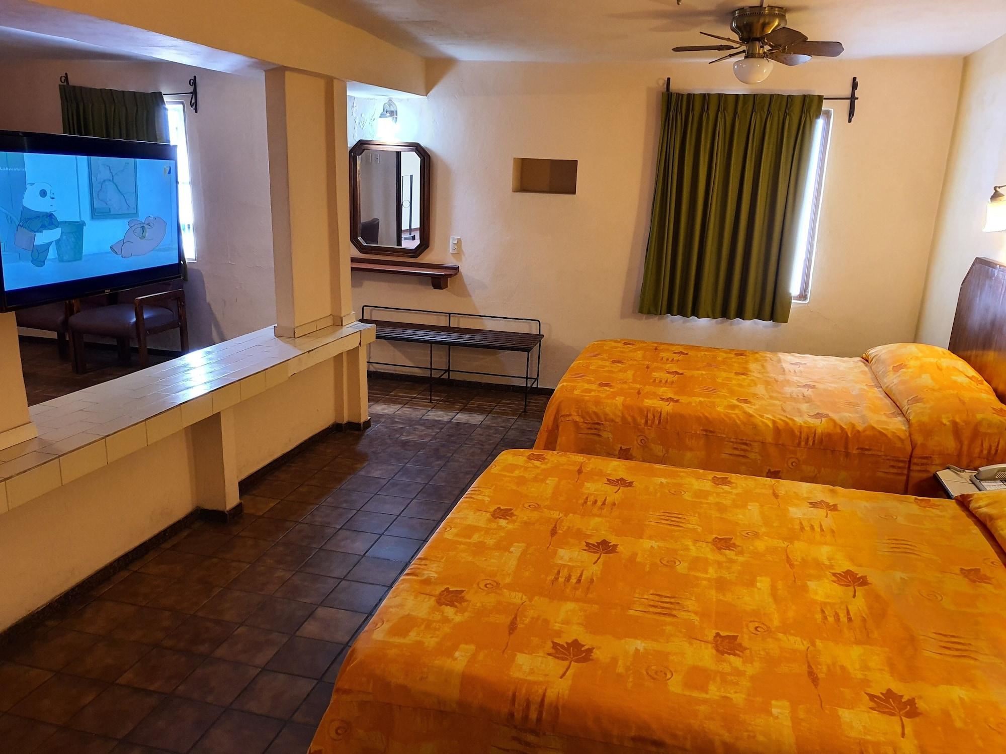 Hotel Suites Kino Hermosillo Exterior photo