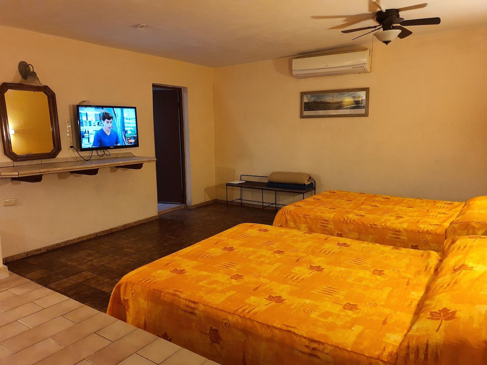 Hotel Suites Kino Hermosillo Exterior photo